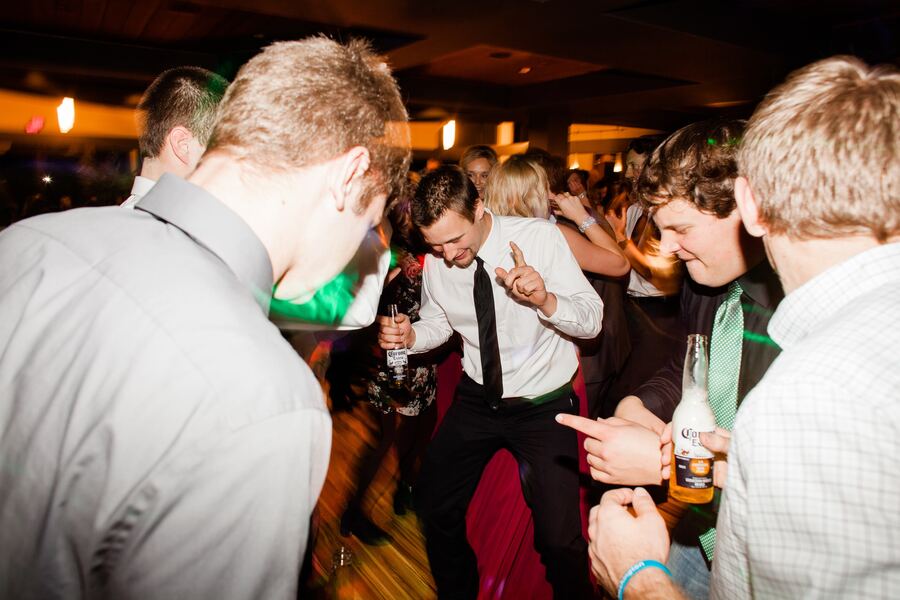 Reception candid at the bar